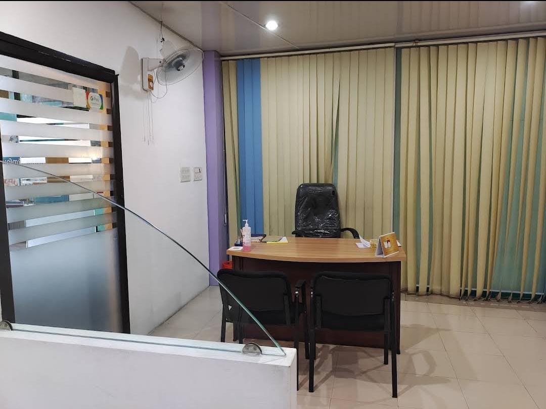 MALABAR DENTAL SPECIALITY CENTRE SMART TRADE CITY  KOTTAKKAL